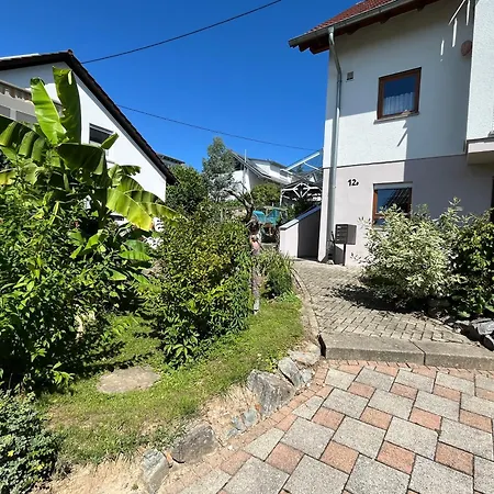 Apartament Schoene In Idyllischer Lage *